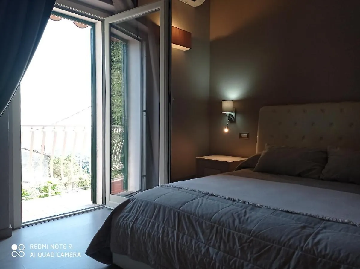 Hotel Monti San Baronto 3*,  Italia