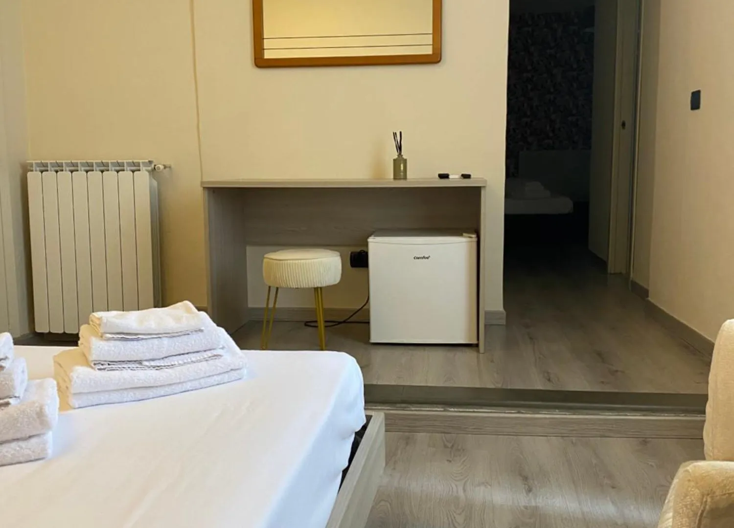 Hotel Monti San Baronto 3*,