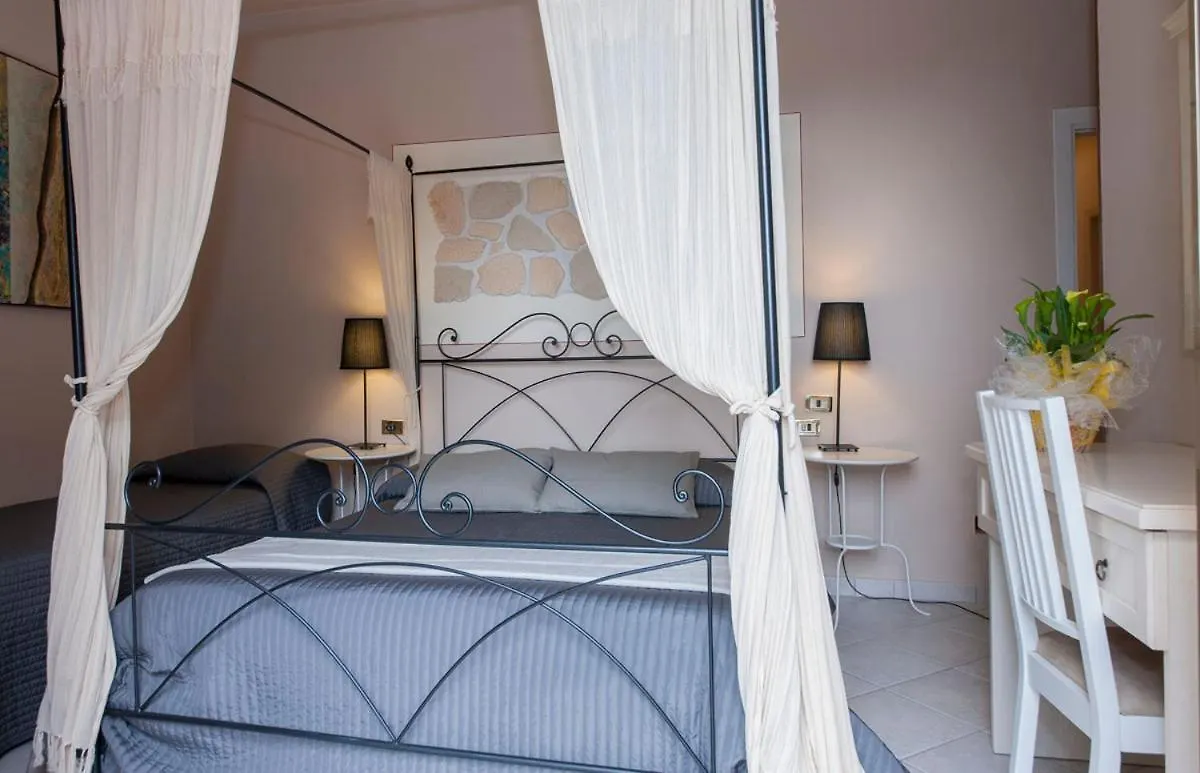 Hotel Monti San Baronto
