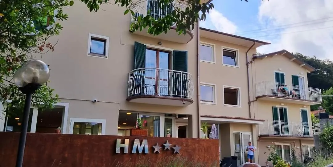 Hotel Monti San Baronto