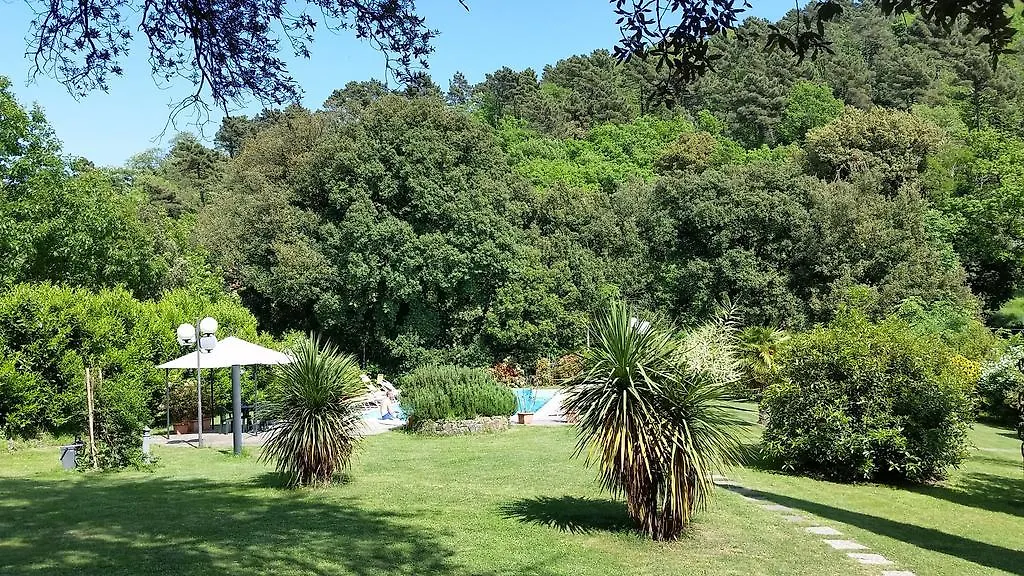 Hotel Monti San Baronto