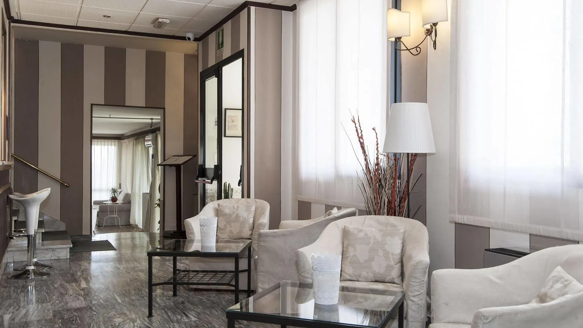 Hotel Monti San Baronto